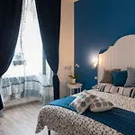 Isabel 4*
