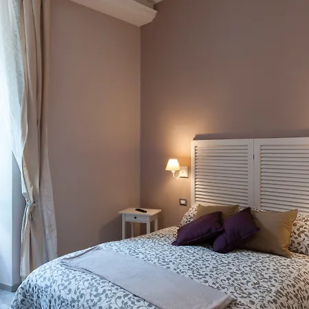 Isabel 4* Roma