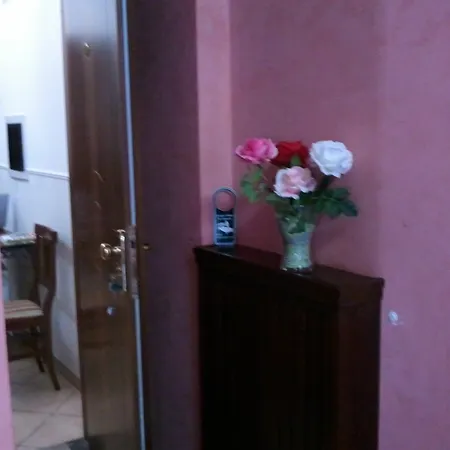 Isabel 4* Roma