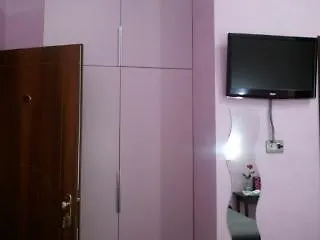 Isabel