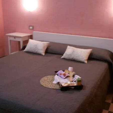 Konukevi Isabel Roma